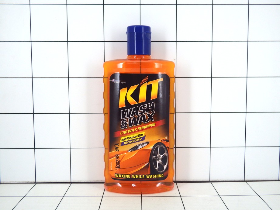 KIT Wash & Wax shampoo botol 500ml