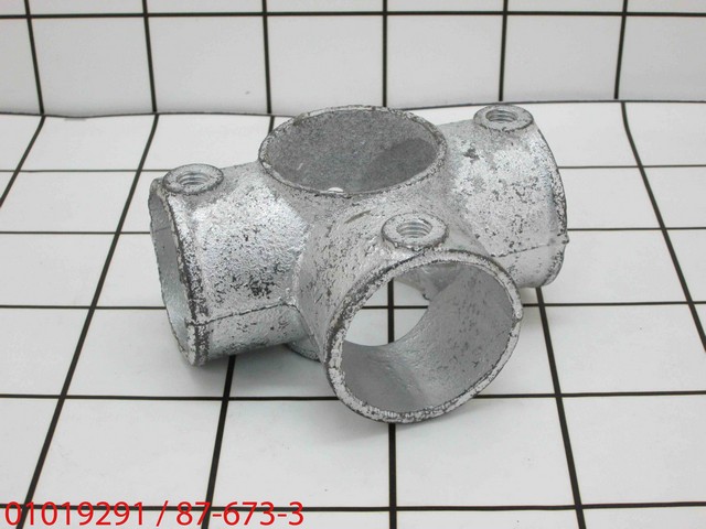 Fitting Pipa Split 3 Fitting Klem Pipa Besi Socket 1,5"