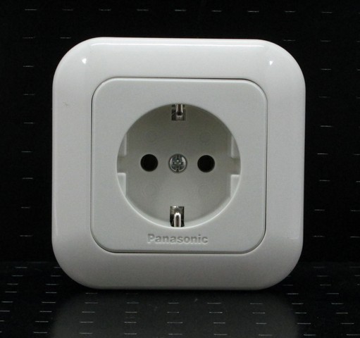 PANASONIC Stop kontak Non Cp WEJP 1131-7 W