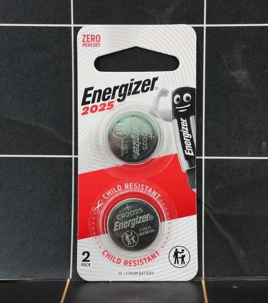 Battery Coin Engzr CR2025 BP2 170 mAh (to 2.0 volts) (Rated at 15K ohms at 21°C) Typical 3.0 Volts Typical