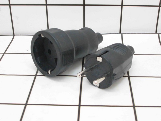 Steker Socket Karet