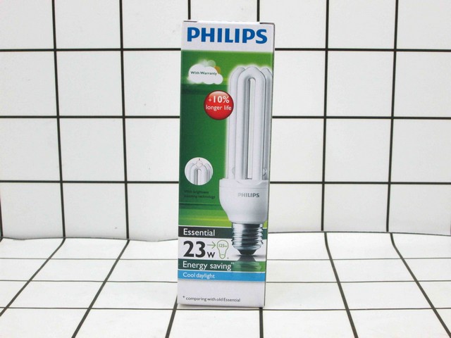 PHILIPS - Lampu Essential 23 Watt Cool Daylight