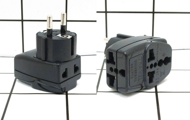 Wonpro WAIIIV-9 Universal Travel Adaptor with 3 Sockets, Steker