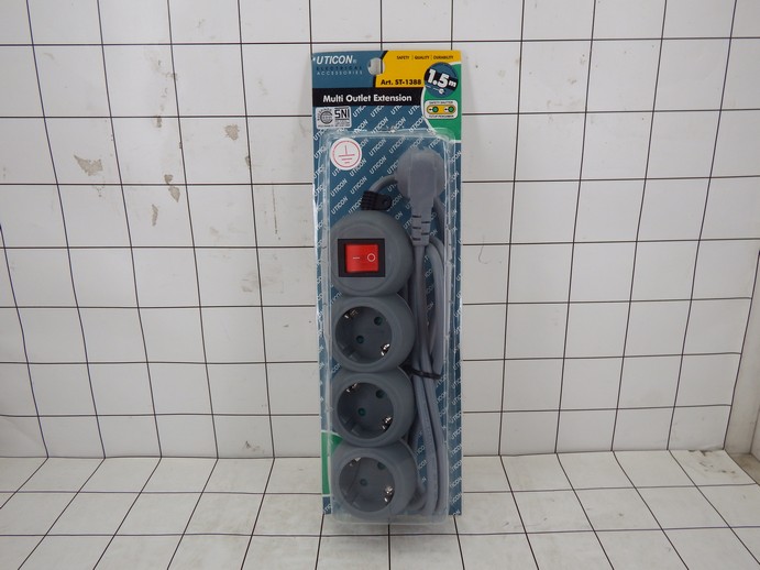 UTICON Stop Kontak 3 Lubang 1,5Meter ST1388 Bola