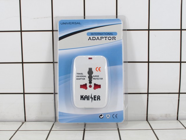 GE - Steker Travel Universal Adapter
