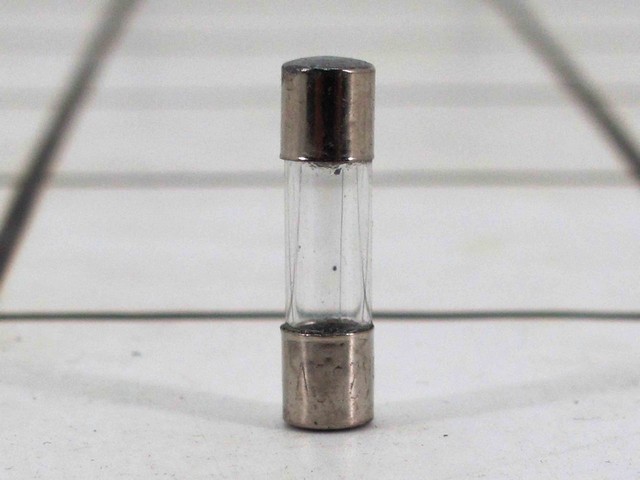 GE - Fuse Glass / Sekering Tabung Kaca Kecil 0.25A