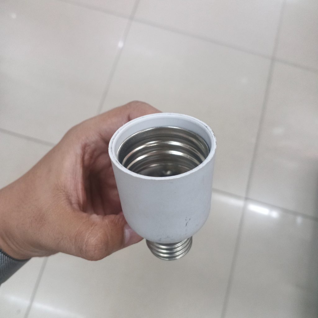 GE - Fitting Sambungan Lampu E27-E40 8 cm