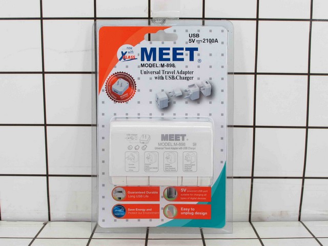 Meet M-898 Steker Universal  Travel Adapter Plus USB