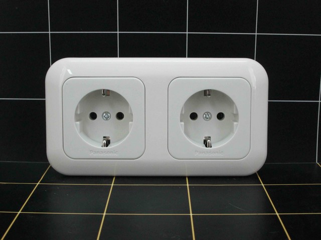 PANASONIC - Stop Kontak Tanam WEJP11322-7