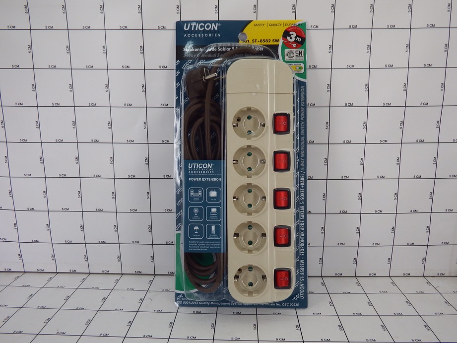 UTICON ST-8582SW (3M) Stop Kontak Kabel 5 Lubang  + Pengaman Soket + Saklar