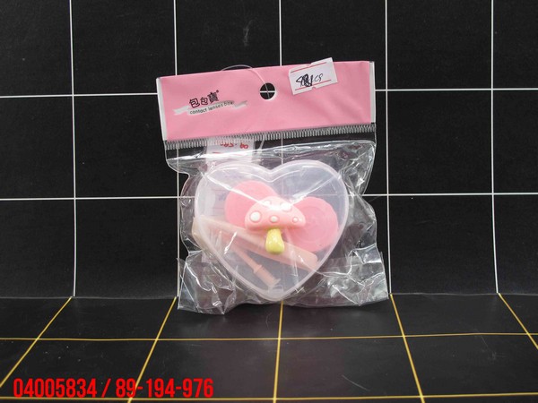 Tempat Softlens Set Bentuk Hati 0909W Isi 4 Pcs