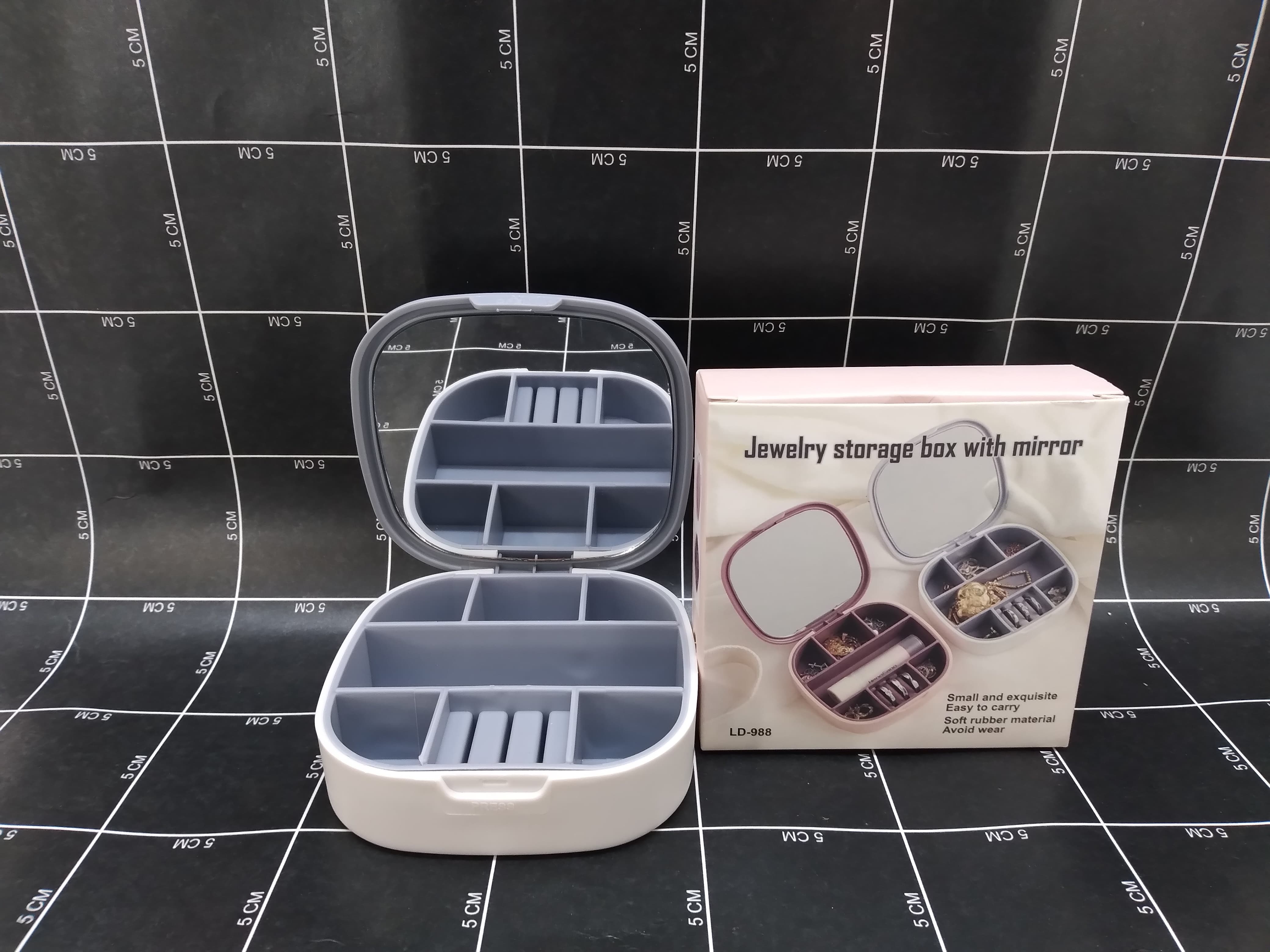 Box Perhiasan Travel LD-988