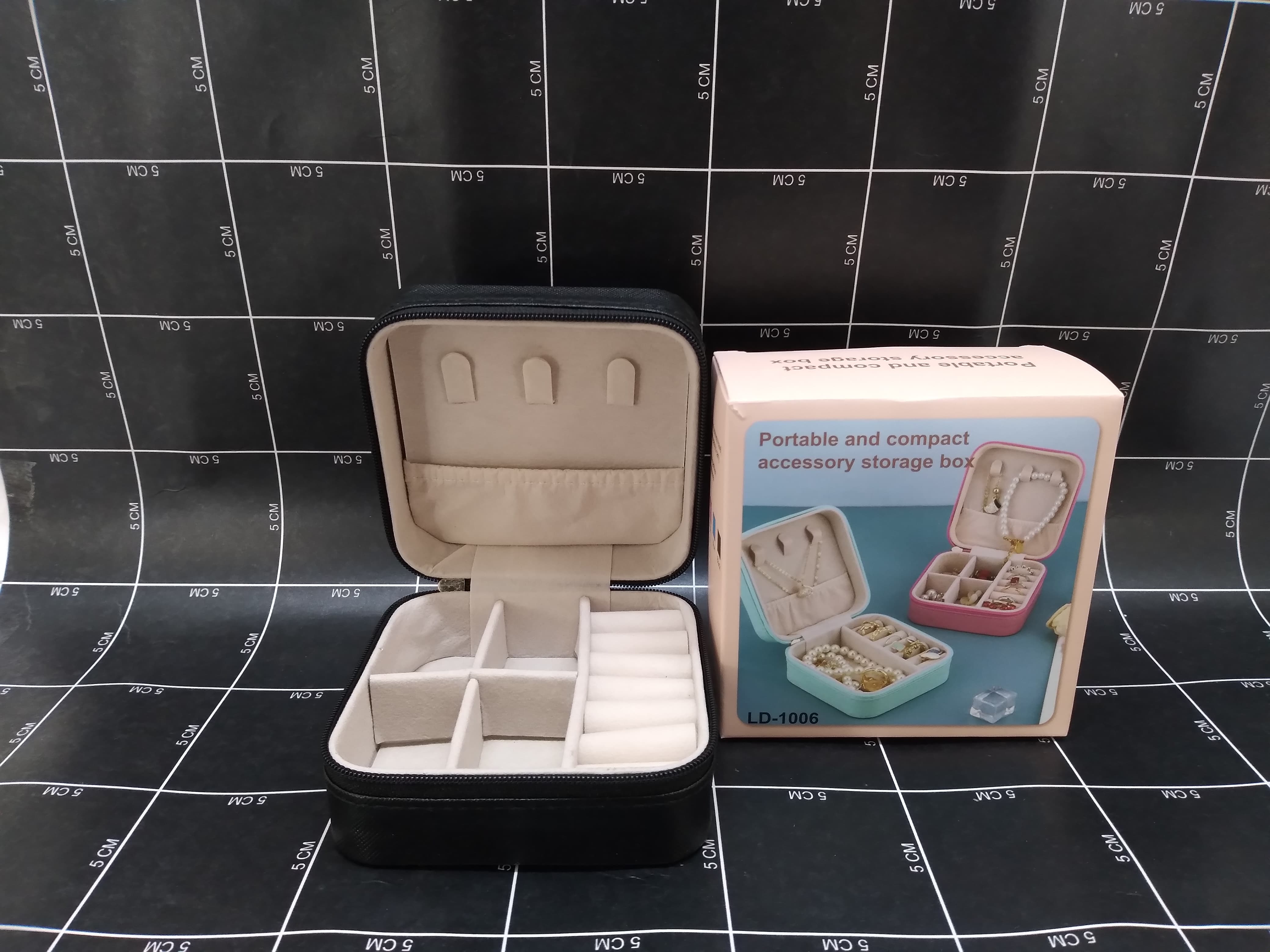 Box Perhiasan Travel LD-1006 4.1, Hitam