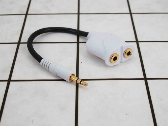 Audio Splitter Cable Monster Jack 3.5mm 1 Male to 2 Female Plug
