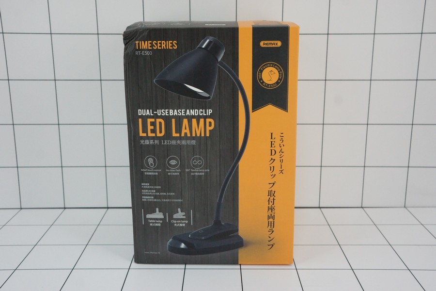 Remax Lampu Meja LED Protection  RT-E500