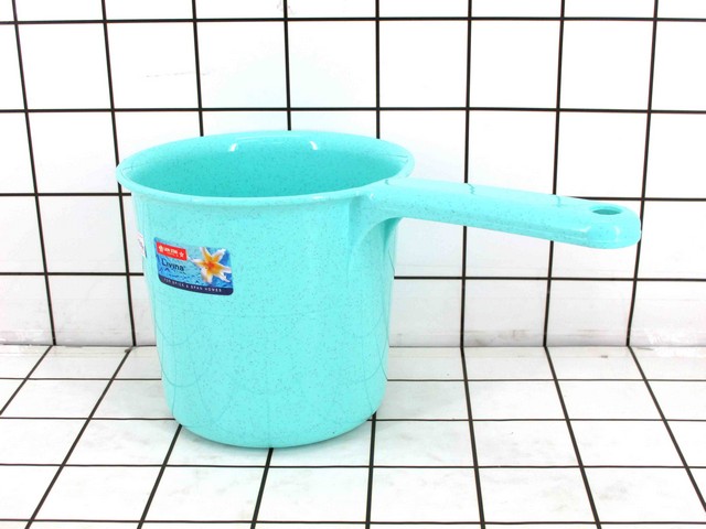 LION STAR Gayung Plastik Livina Deluxe 1.5Liter LionStar GL-15
