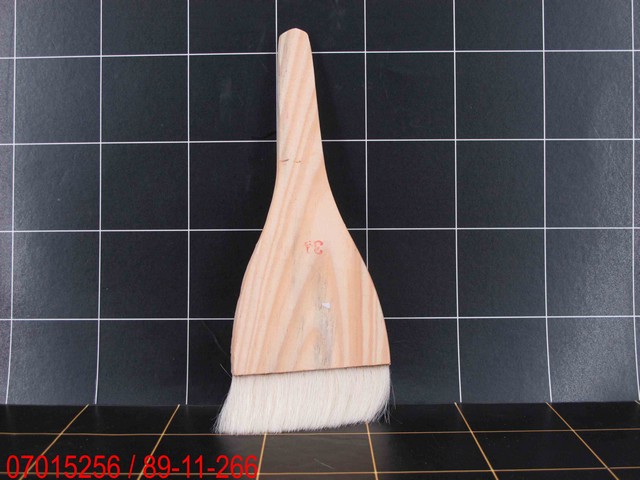GE - Kuas Kue / Pastry Brush 24 Cm