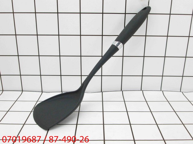 GE - Spatula Nylon 33.5 Cm
