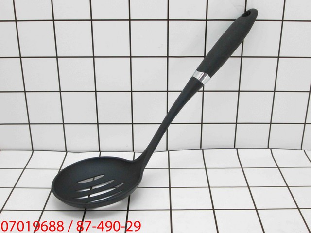 GE - Centong Lubang 33 cm
