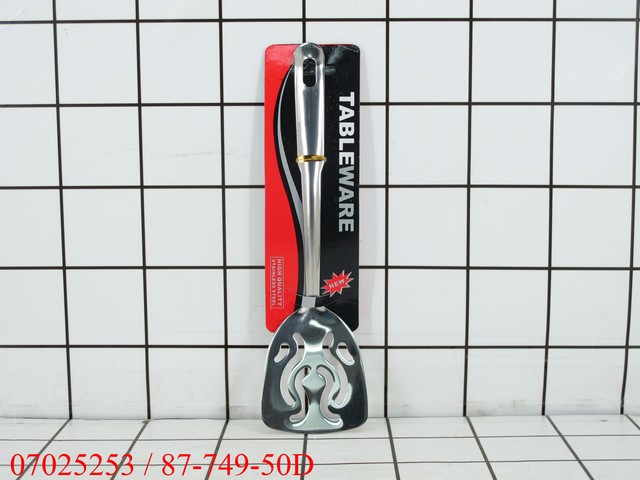 SODET SPATULA LUBANG 6.5C 7.5
