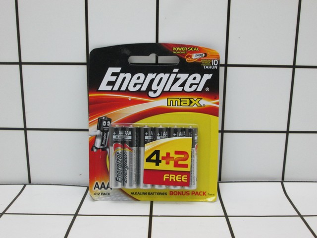Energizer Alkaline Max Baterai AAA4