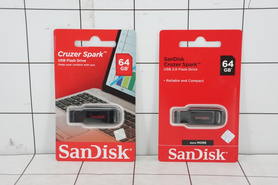 Sandisk Cruzer Spark 64GB Flashdisk