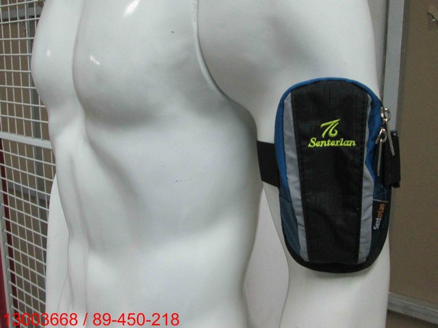 SENTERLAN - Tas Lengan untuk Olahraga S2601-S