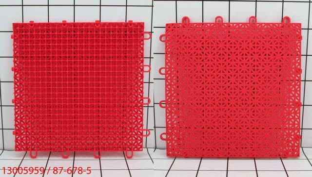 Lantai Rubber Playground Interlock Merah