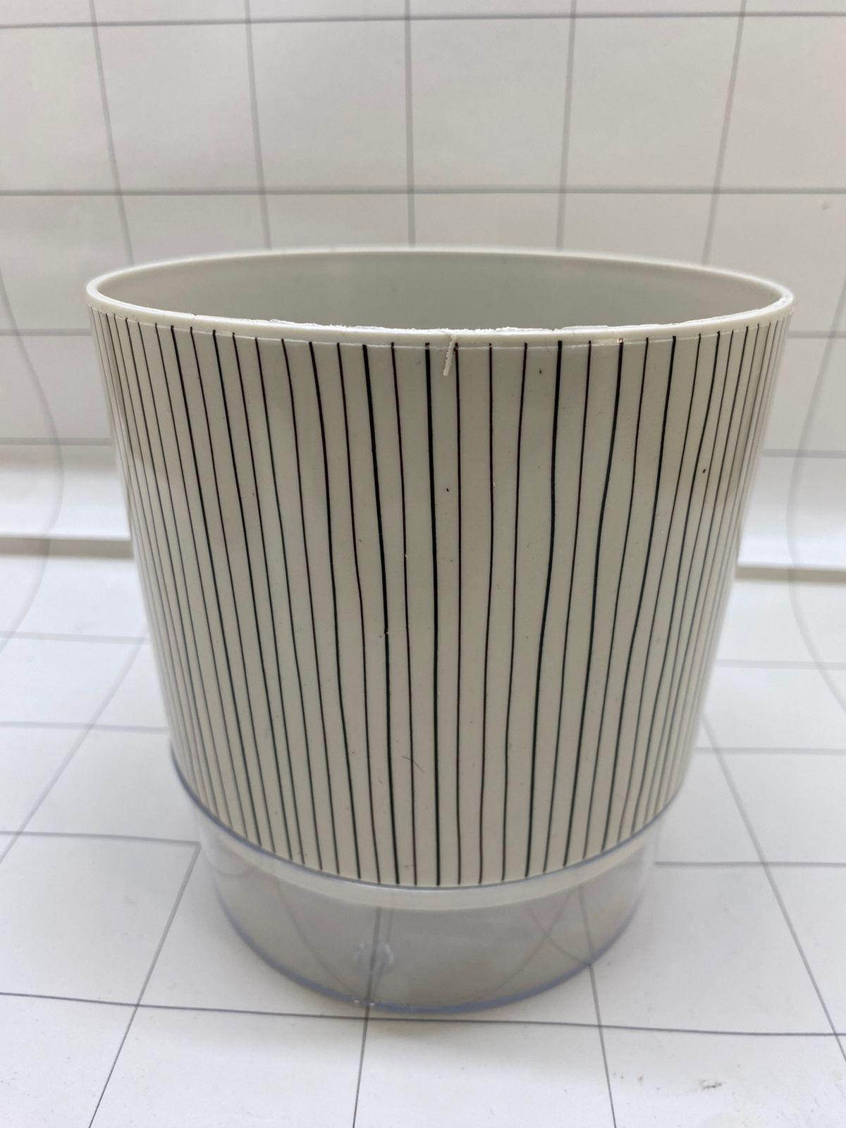 Pot Tanaman Self Watering S140 13.5 Cm Motif Garis