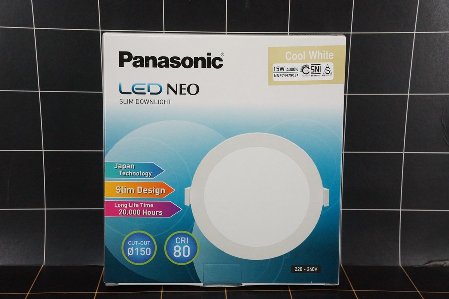 PANASONIC - Lampu Slim Down Light Cool White 15 Watt