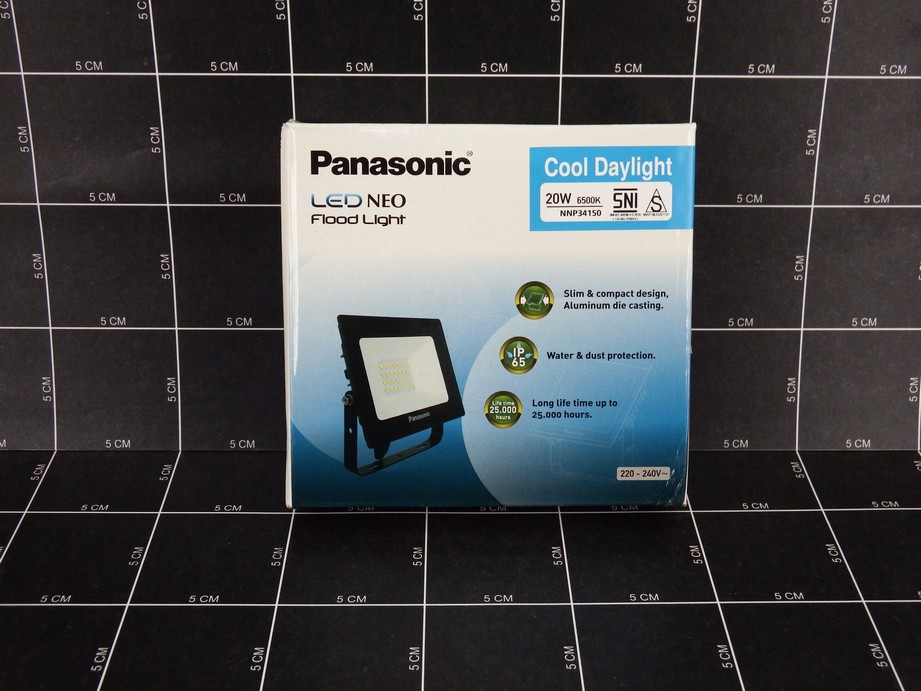 Panasonic LED Flootlight Cool Daylight 20W