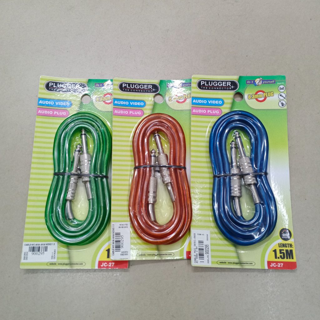 GE - Kabel Mic Akai Stereo 1.5 M Merah